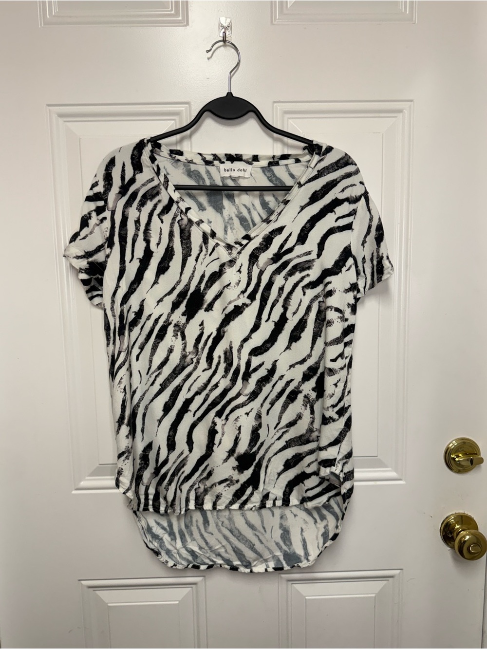 Bella Dahl Zebra Print V Neck Hi Low Tee S Black White Animal